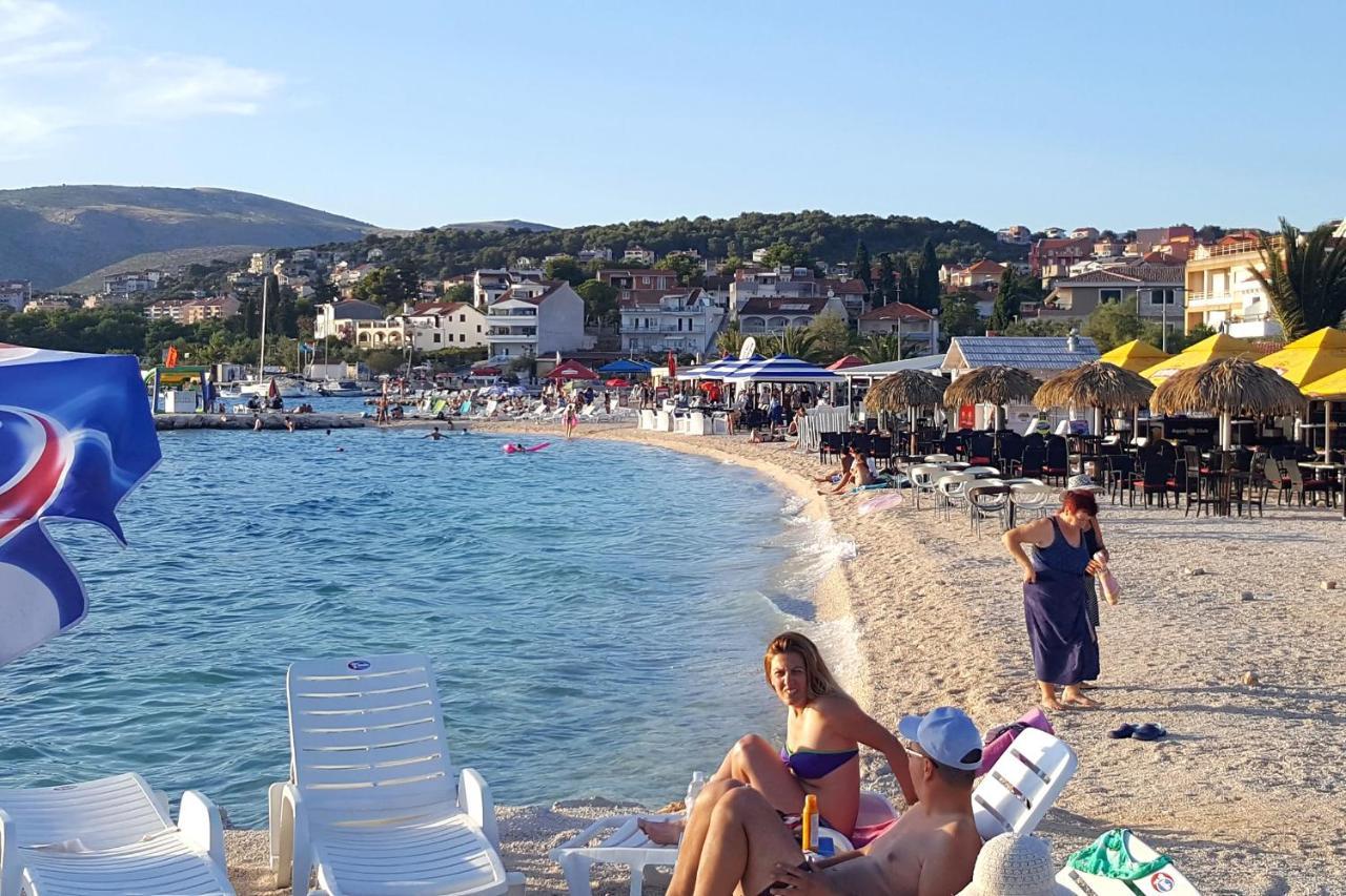 Seaside Apartments With A Swimming Pool Okrug Gornji, Ciovo - 11374 Trogir Exteriör bild