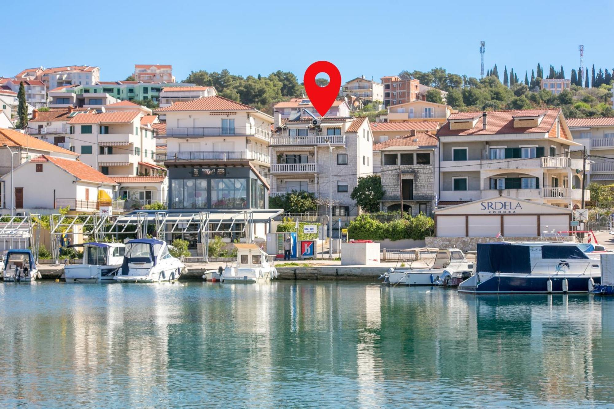 Seaside Apartments With A Swimming Pool Okrug Gornji, Ciovo - 11374 Trogir Exteriör bild