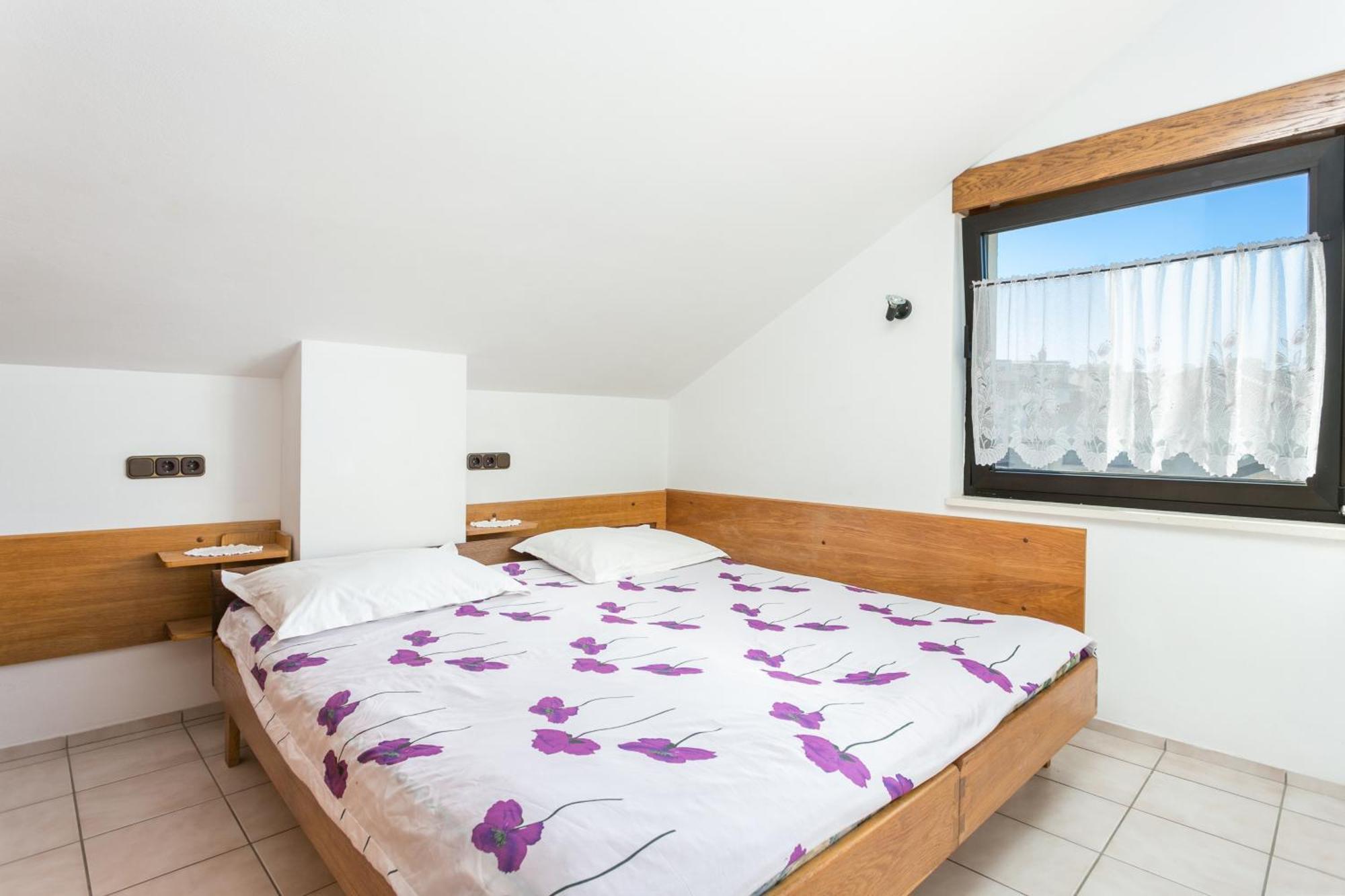 Seaside Apartments With A Swimming Pool Okrug Gornji, Ciovo - 11374 Trogir Exteriör bild