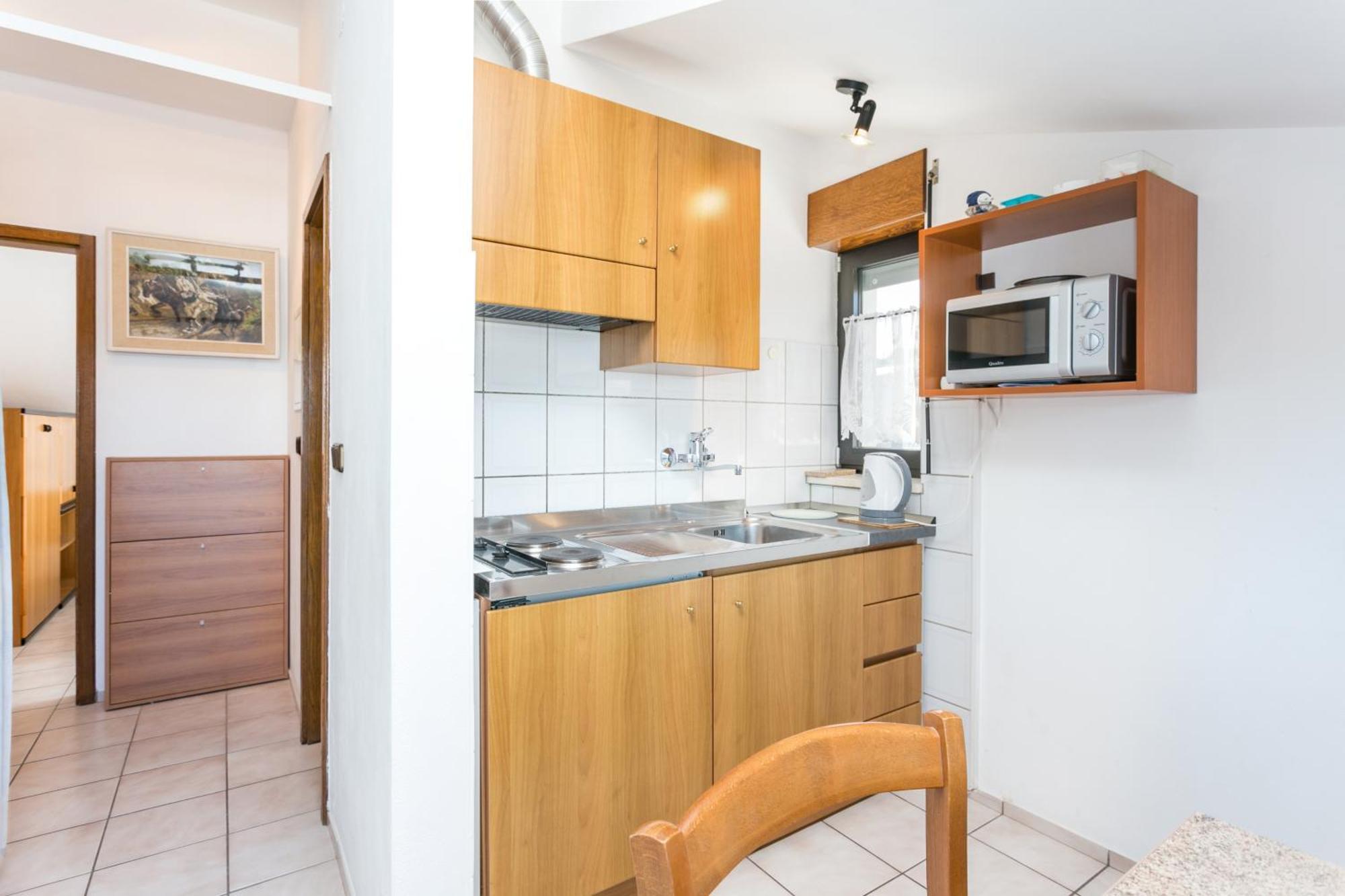 Seaside Apartments With A Swimming Pool Okrug Gornji, Ciovo - 11374 Trogir Rum bild